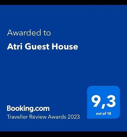 Atri Guest House Наполи Екстериор снимка