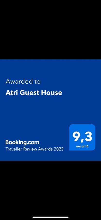 Atri Guest House Наполи Екстериор снимка